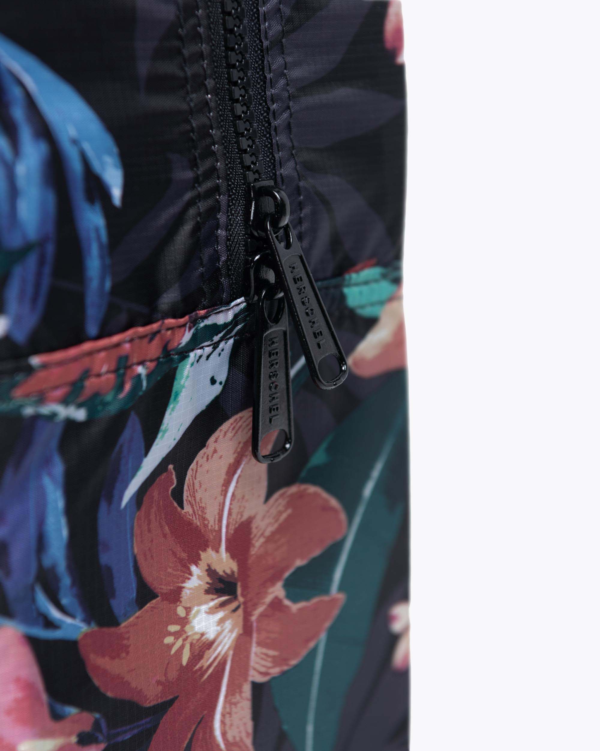 herschel supply packable daypack