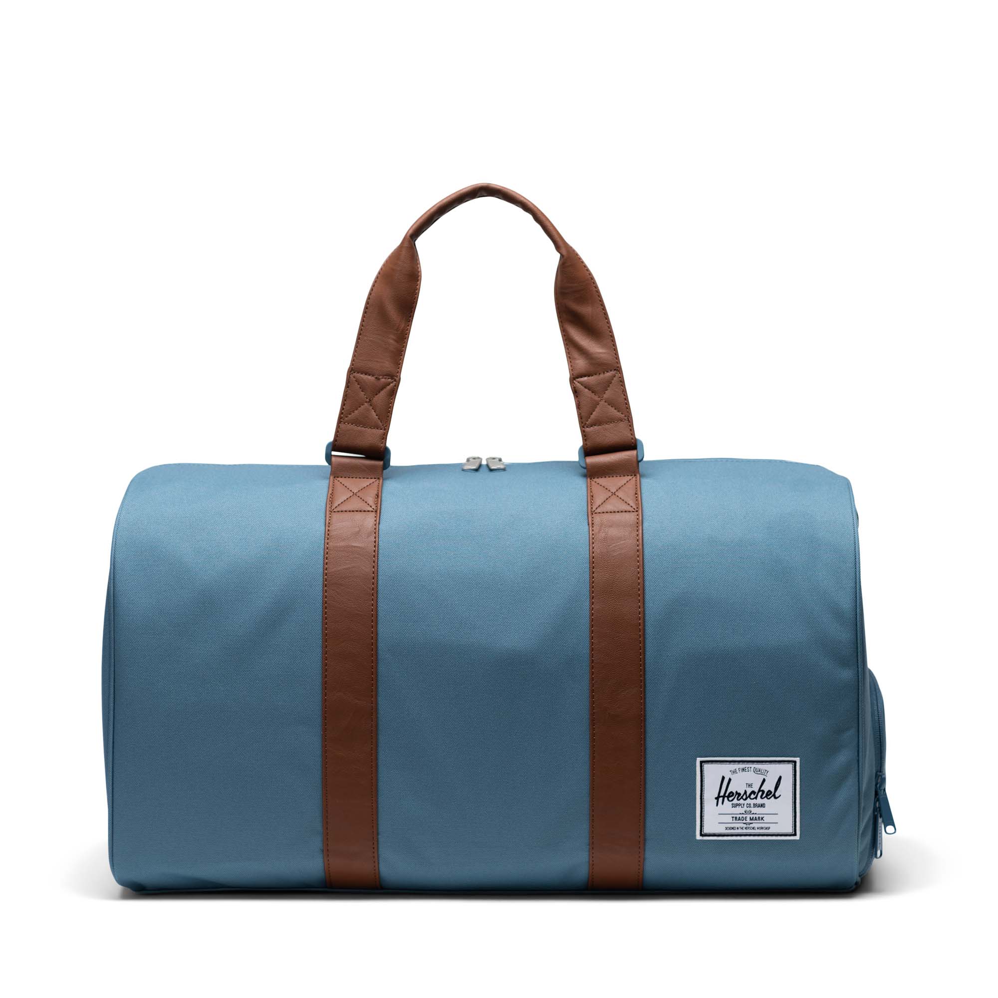 Herschel hot sale weekender novel