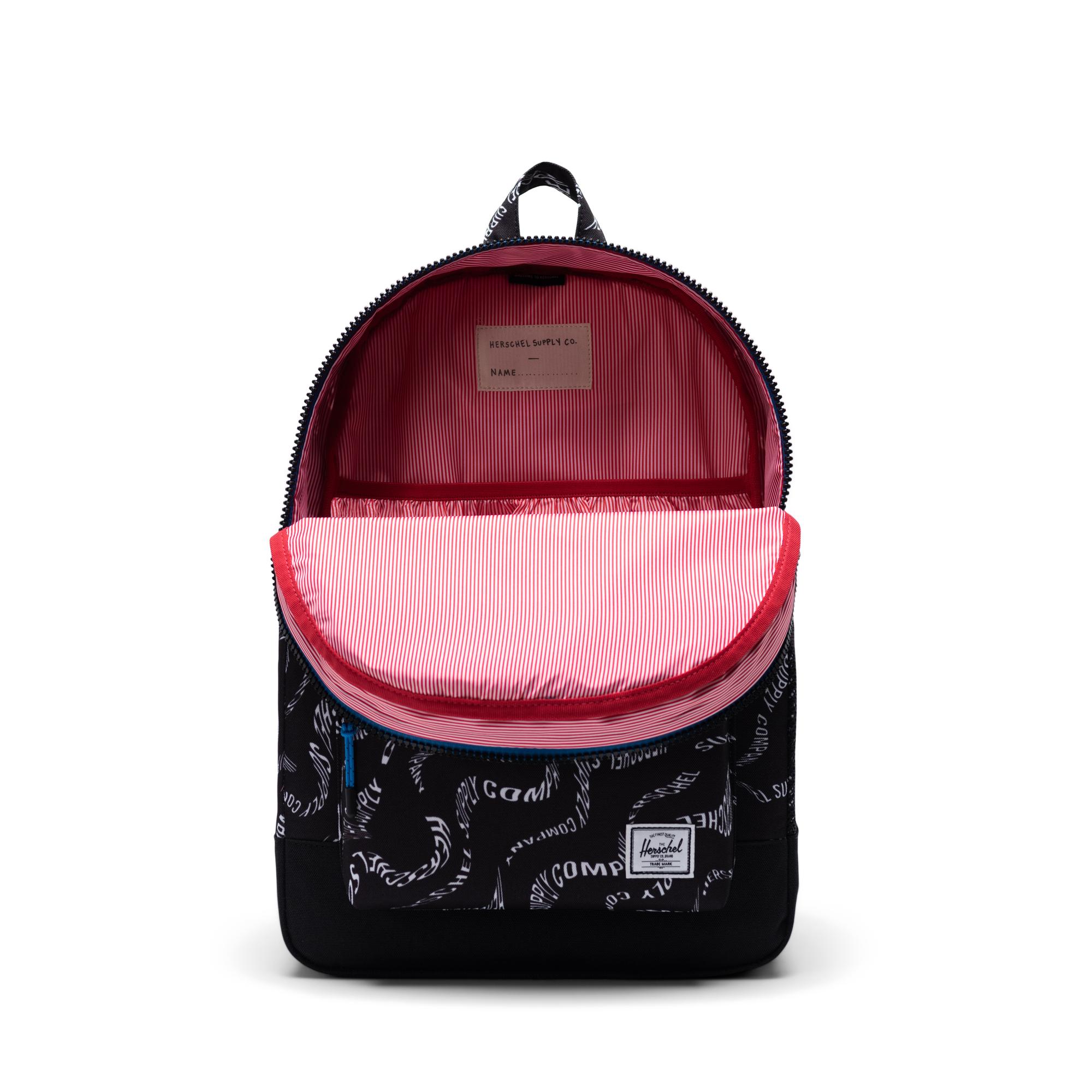 https://en.herschelsupply.fr/content/dam/herschel/products/10560/10560-04901-OS_02.jpg