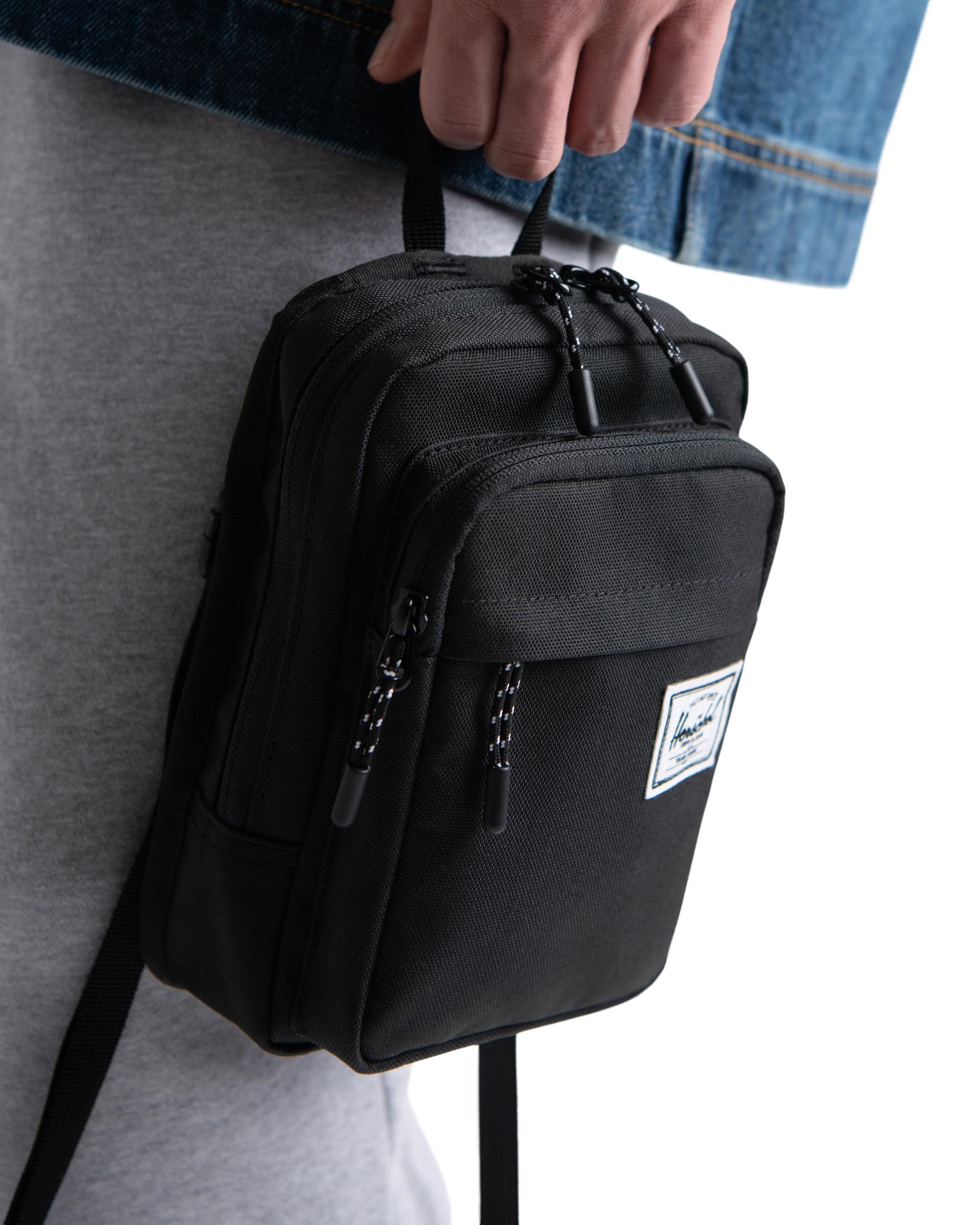 Herschel form crossbody top large